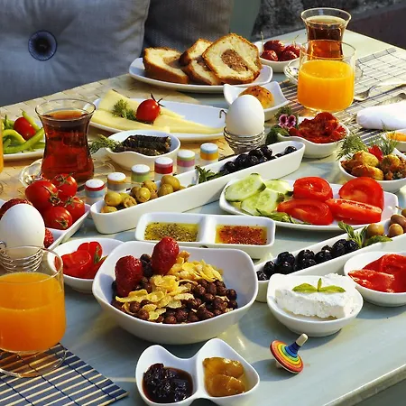Bed and Breakfast Yundantik Cunda Konaklari 2*